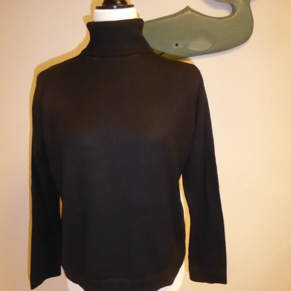 Merino Mix Black Turtleneck - Size L - Picture 2 of 4
